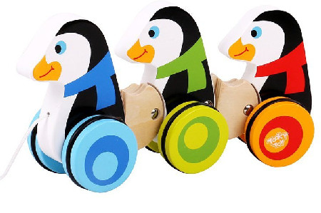 Pull Along Wooden Wobbly Penguins